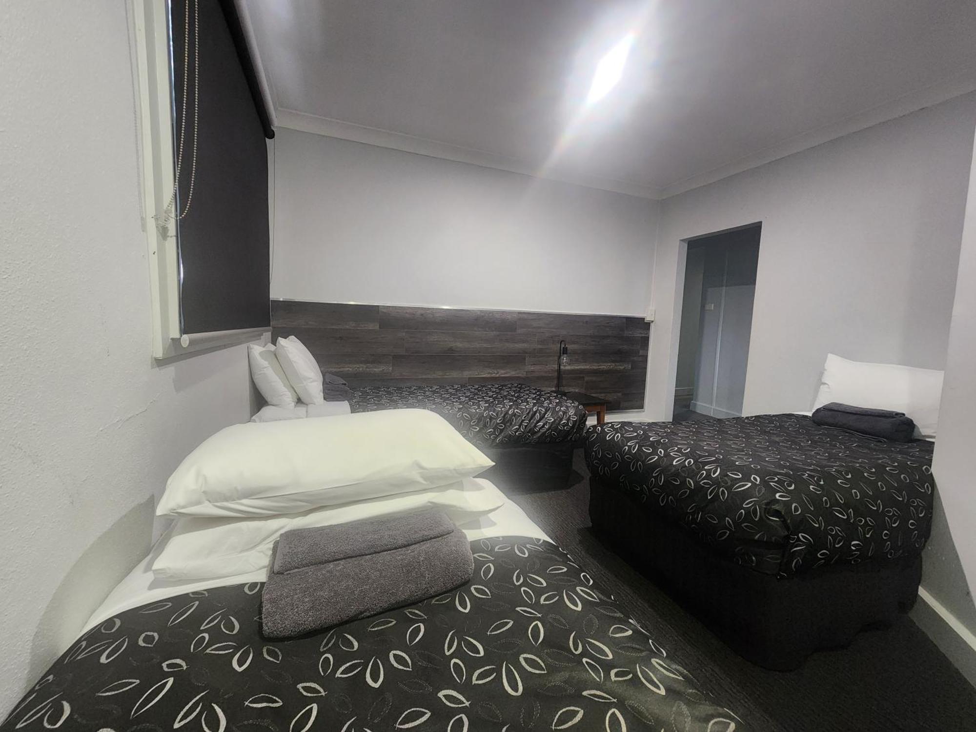 Motel24Seven And Apartments Sale Esterno foto