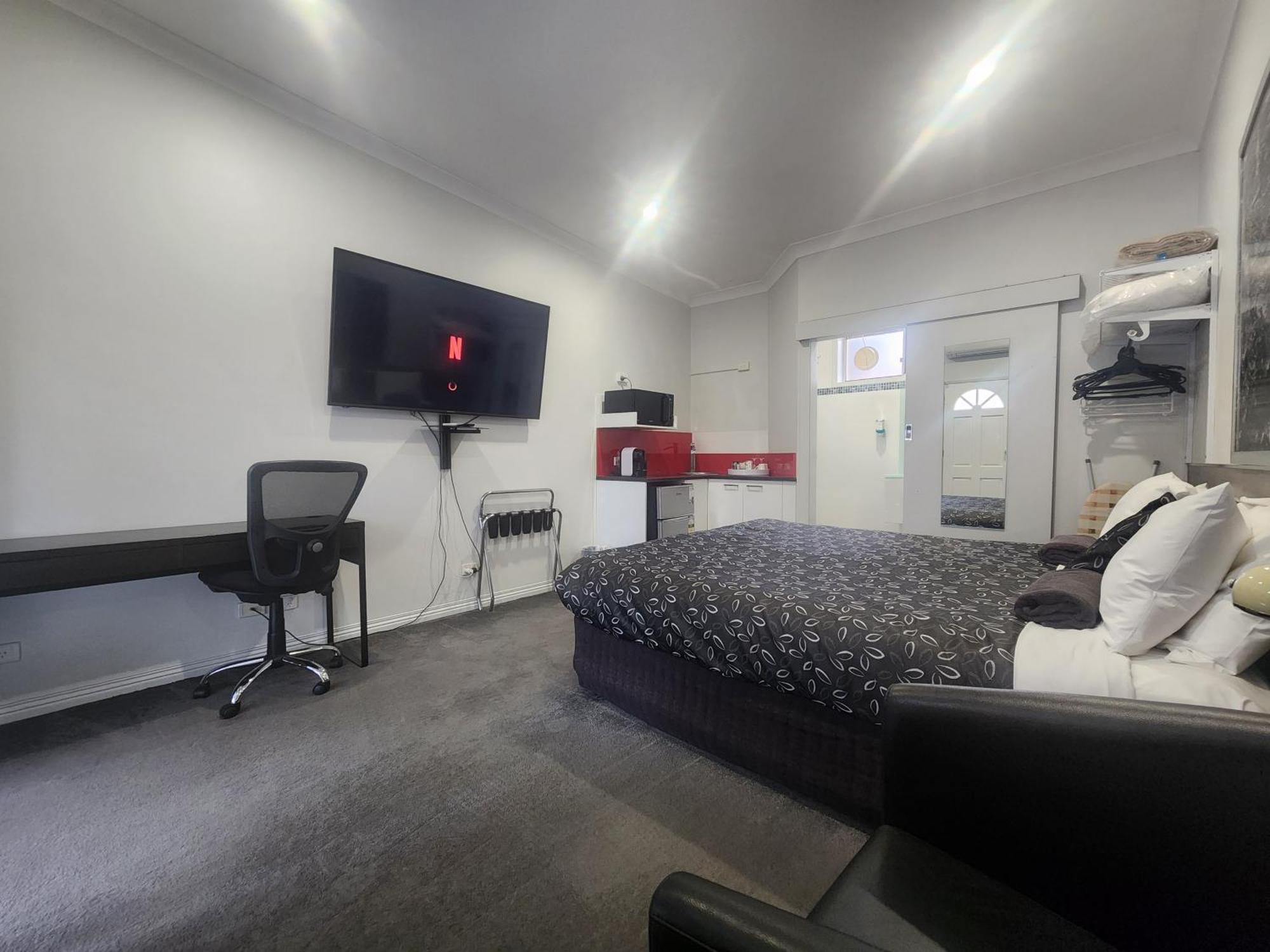 Motel24Seven And Apartments Sale Esterno foto